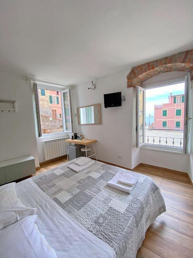 Double Room "Malvasia" - Casedirio Riomaggiore Buitenkant foto